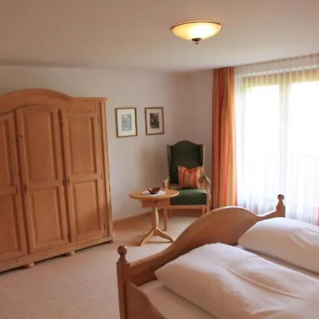 Haus Tschofen Apartment